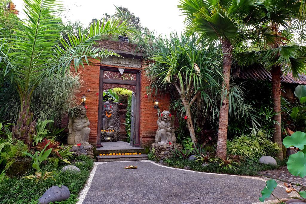 Honeymoon Green Villa Ubud  Exterior photo